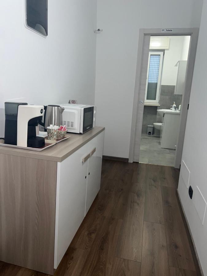 Juliet N - Rental Rooms Verona Buitenkant foto
