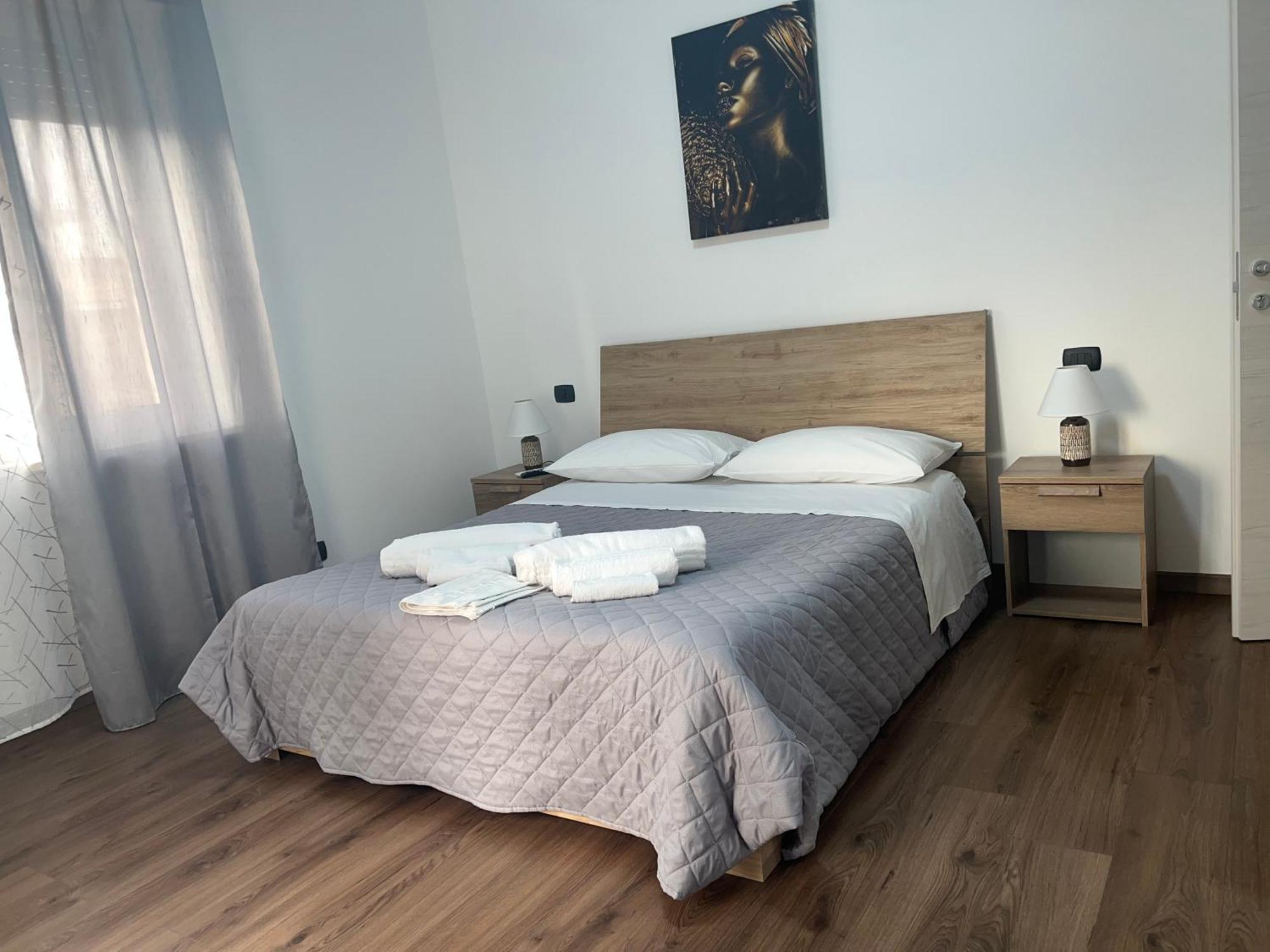 Juliet N - Rental Rooms Verona Buitenkant foto